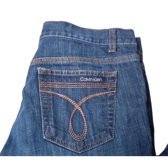 Calvin Klein Jeans, Dark Blue Denim, Bootcut, 29/8 Actual: 33W x 28.5L - Picture 2 of 11